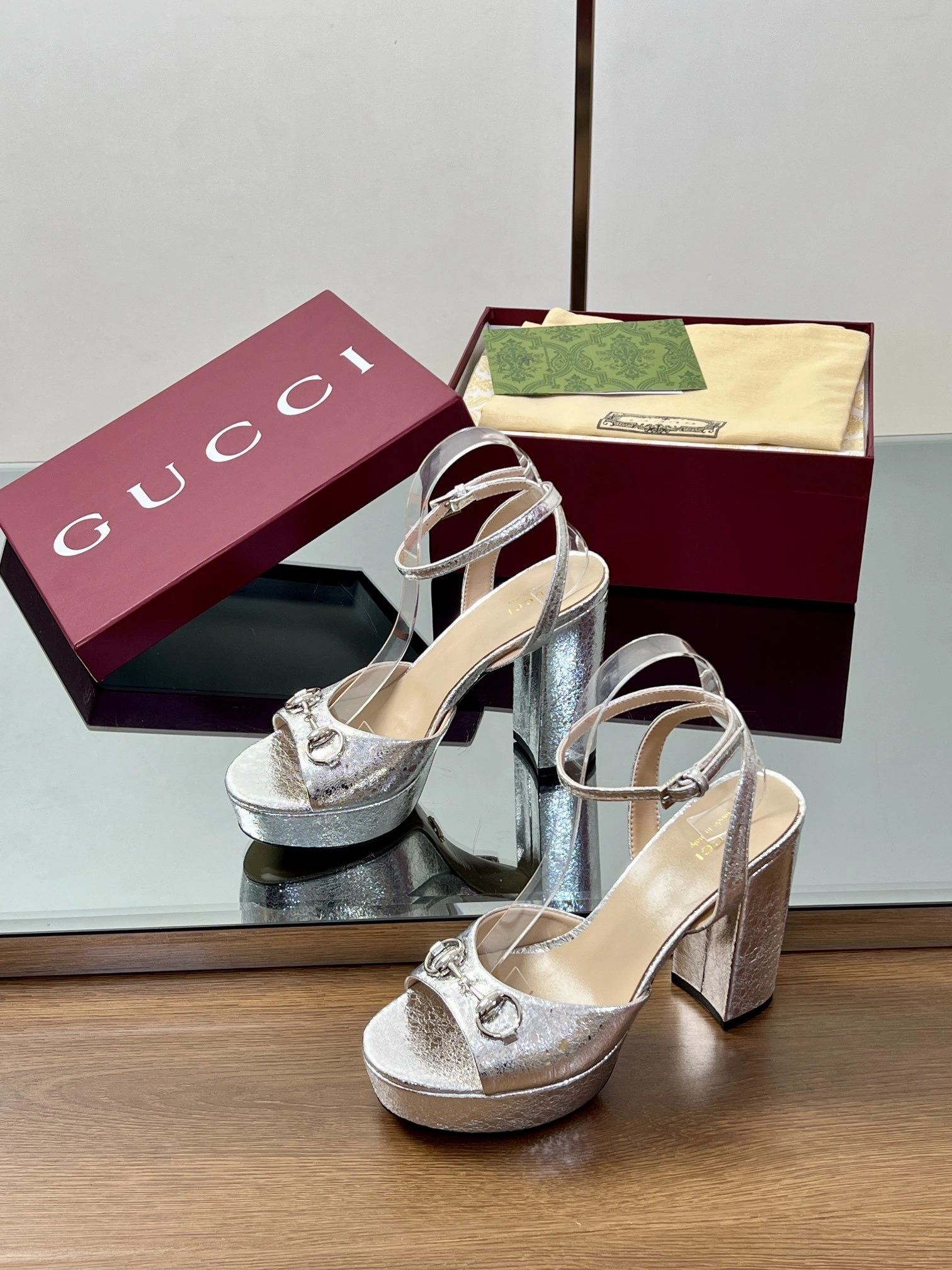 COCO-- 6u33i 8795224 DKT00 8106 Heel height：11.5cm Waterproof：3cm item:E-X362I1035